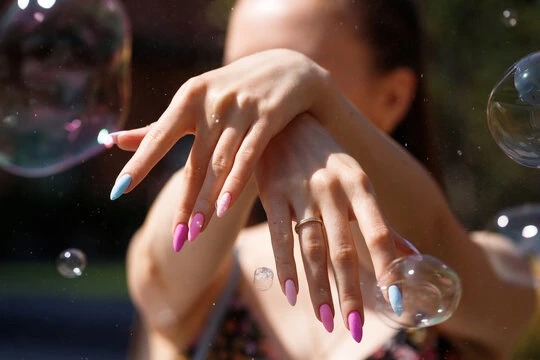 Alongamento de unhas
