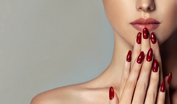 Manicure no Alto da Glória